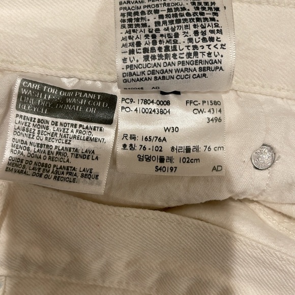 Levi's® Premium
501® ORIGINAL FIT WOMEN'S JEANS Size 30 - Picture 9 of 13